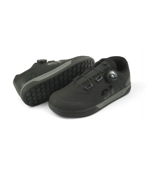 Chaussures S1 ACCELL